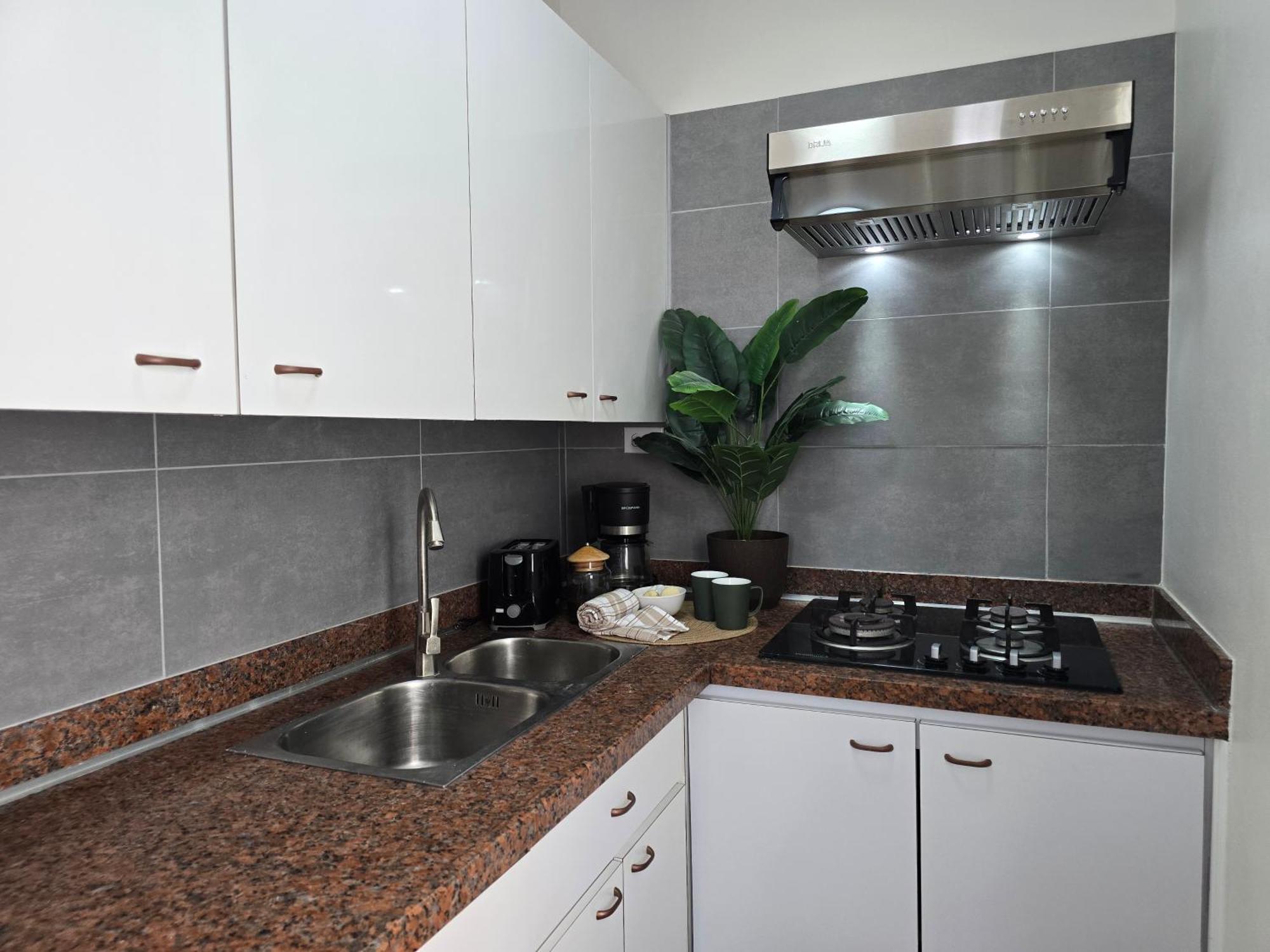 Rooi Santo Residence Palm Beach Buitenkant foto