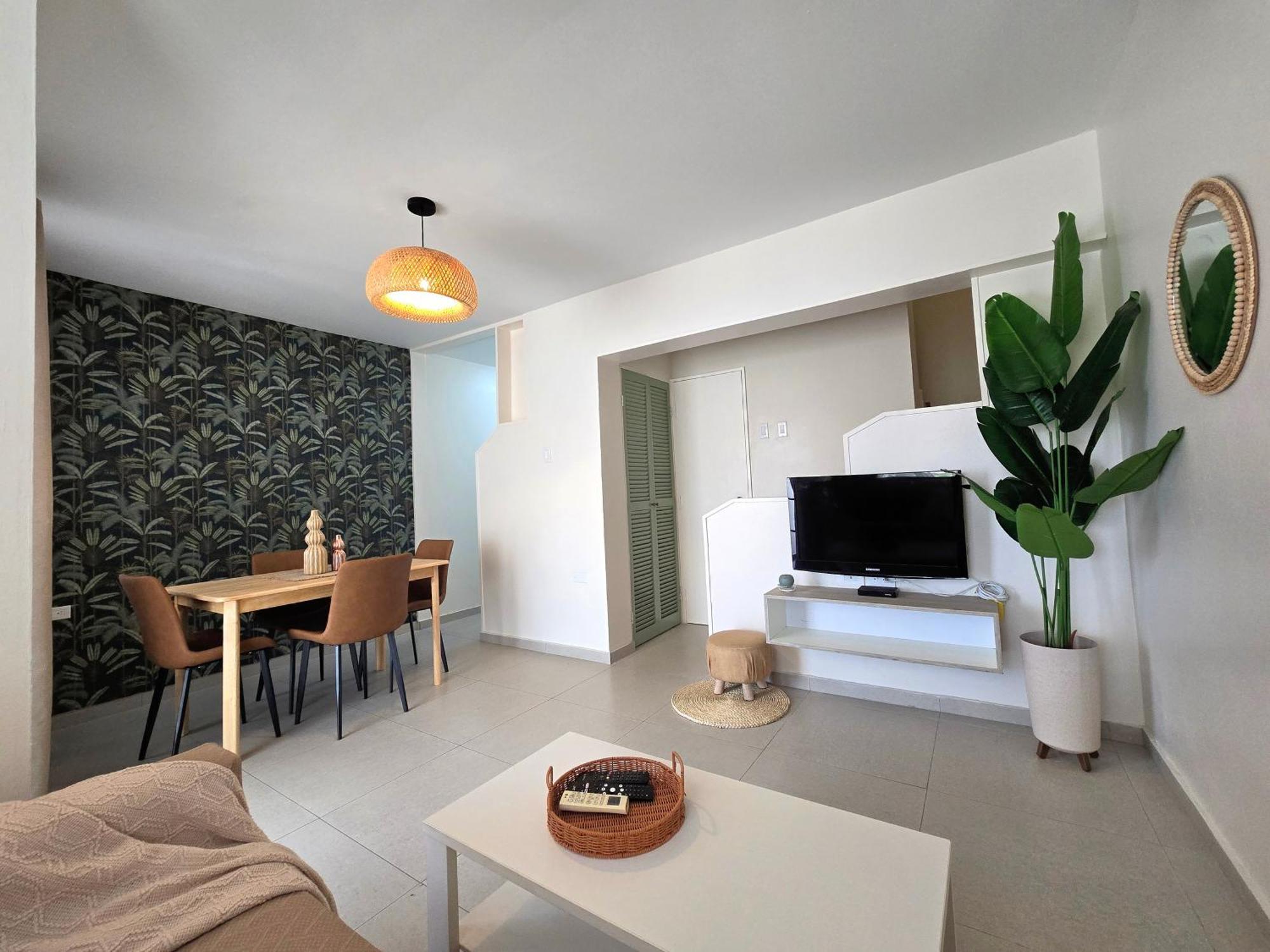 Rooi Santo Residence Palm Beach Buitenkant foto