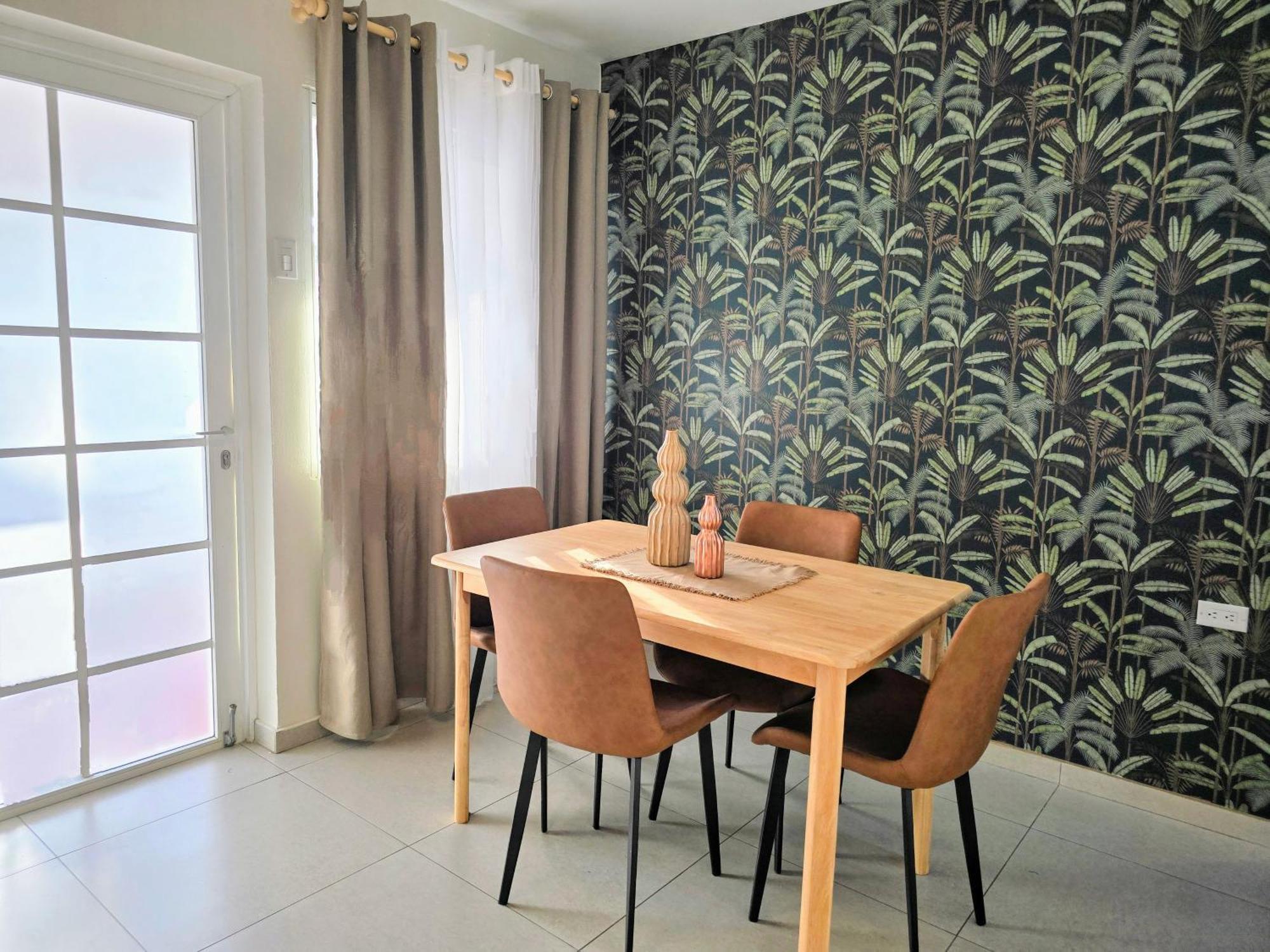 Rooi Santo Residence Palm Beach Buitenkant foto